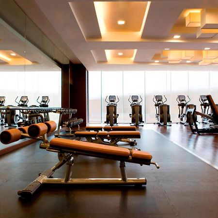 Hong Kong Skycity Marriott Hotel Létesítmények fotó The gym at the hotel