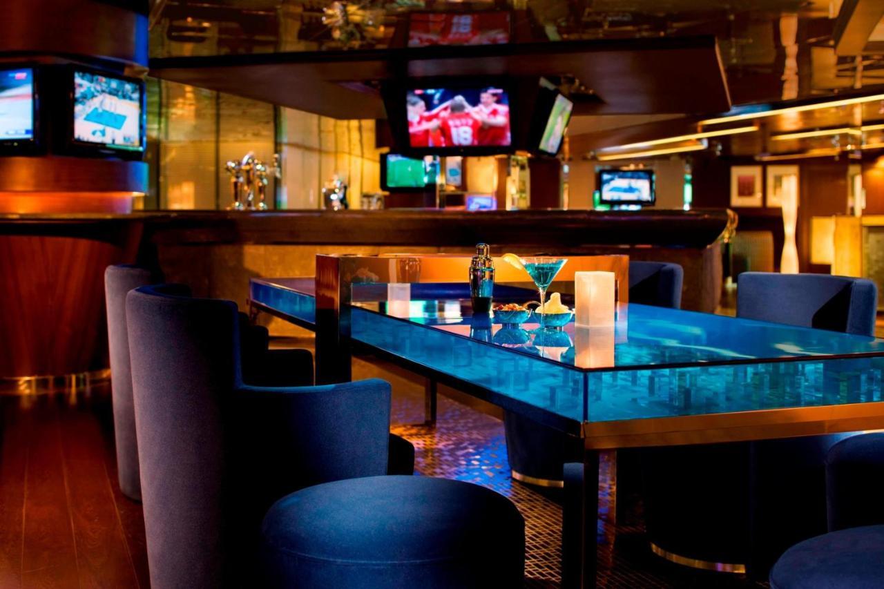 Hong Kong Skycity Marriott Hotel Étterem fotó The Sports Bar